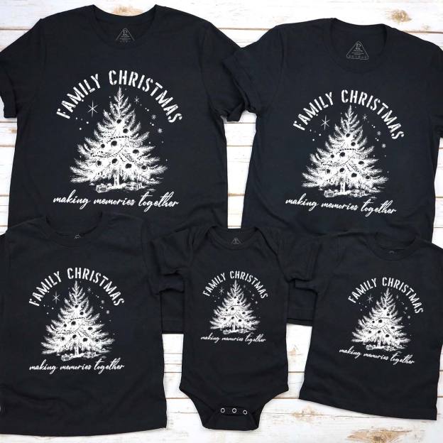 Warm Christmas Tree Family Matching T-Shirts Beepumpkin