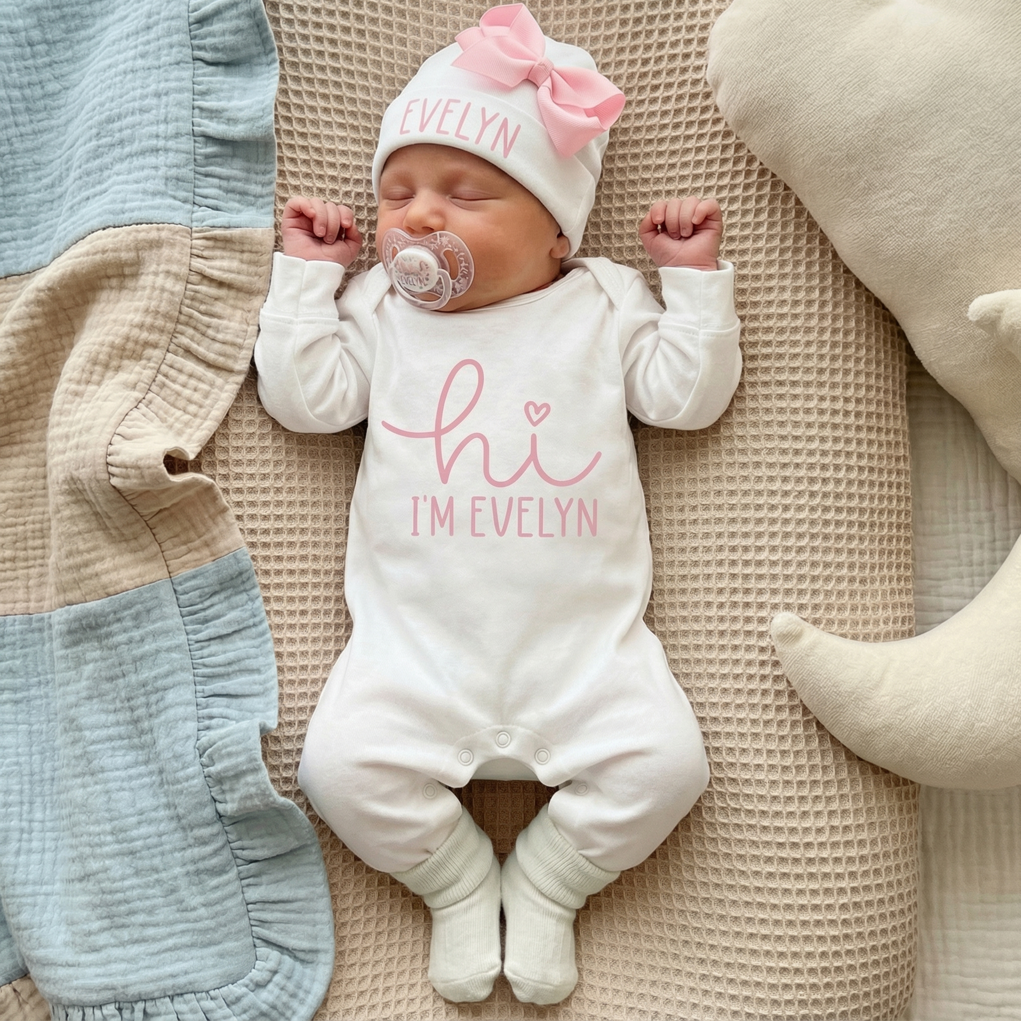 2 Pieces Pink Personalized Hi I'm xxx Bodysuit & Bow Hat Set Beepumpkin