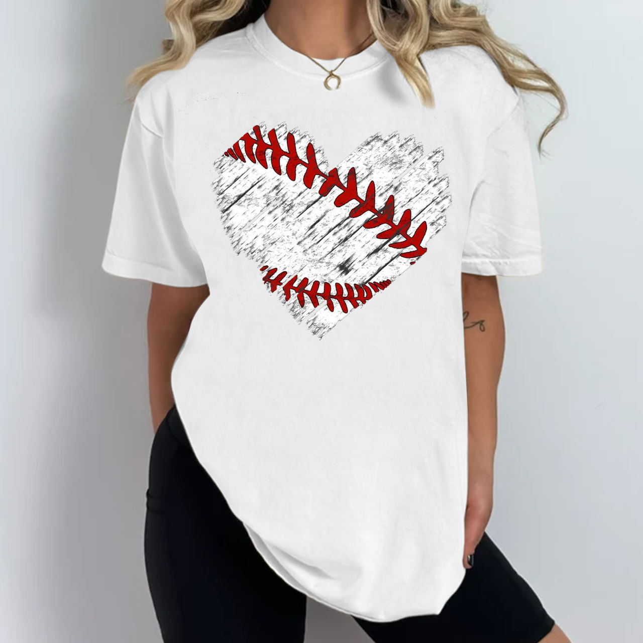 Baseball Distress Heart Mama T-Shirts