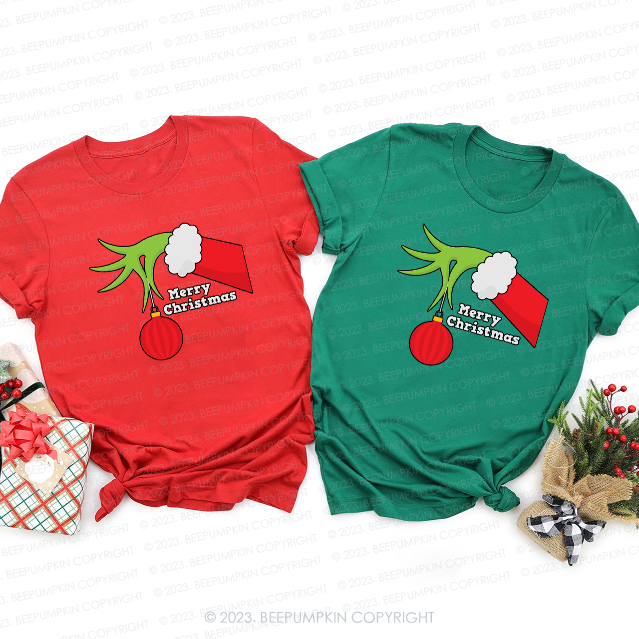 Merry Christmas Classic Matching Family T-Shirt Beepumpkin
