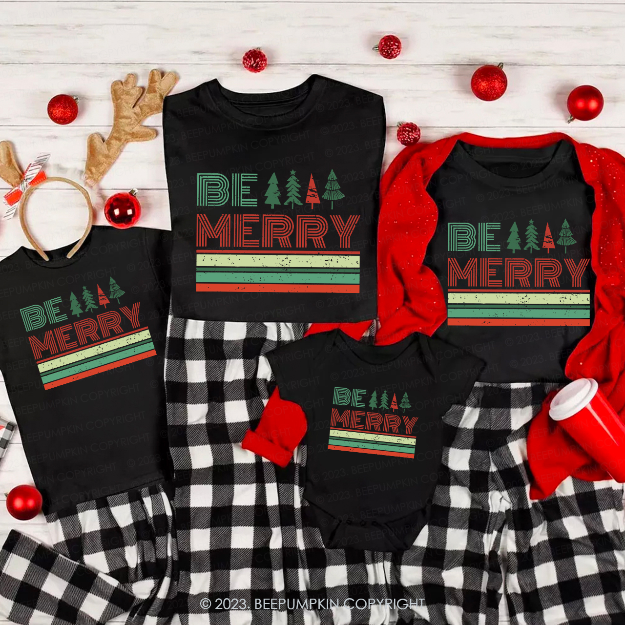 Vintage Be Merry Holiday Shirt For Family Beepumpkin