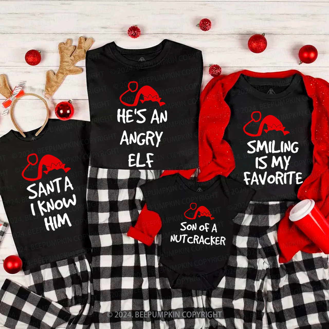 Elf Red Green Hat Quote Christmas Family Matching T-Shirts Beepumpkin