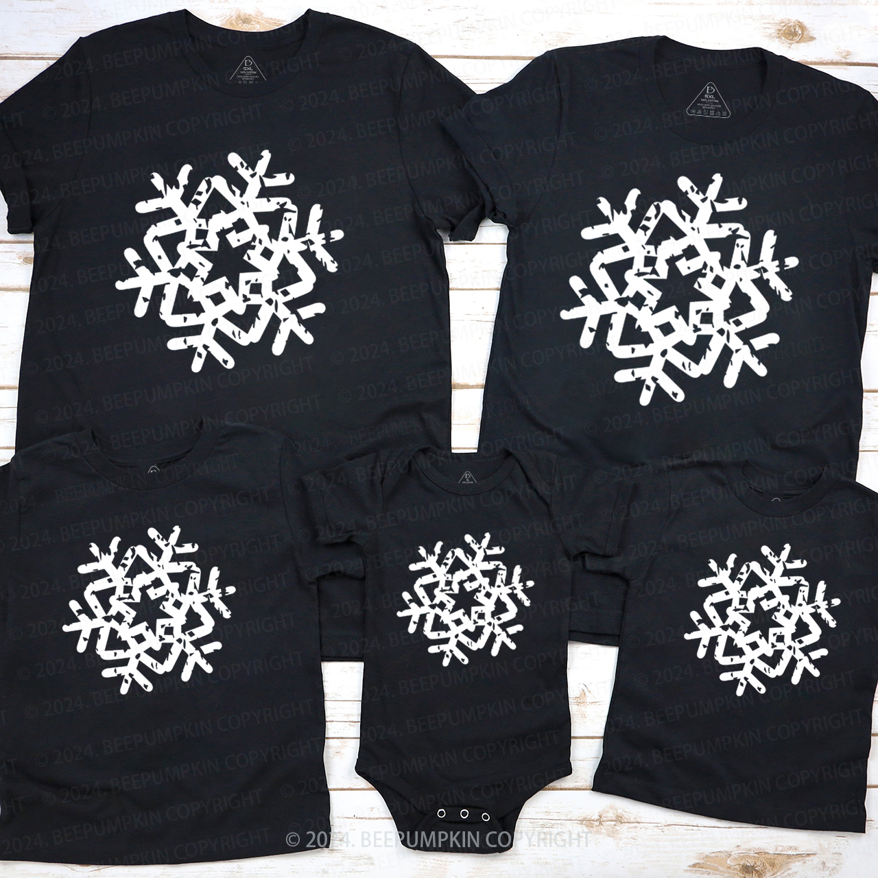 Snowflake Christmas Family Matching T-Shirts Beepumpkin