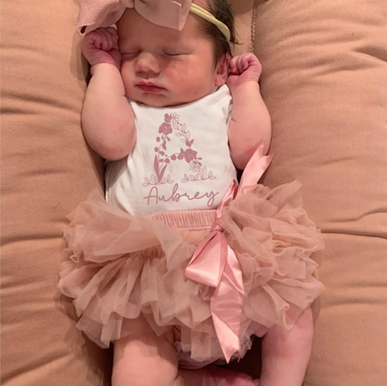 Personalized Flower Vine Name Tutu Baby Girl Oufit Set