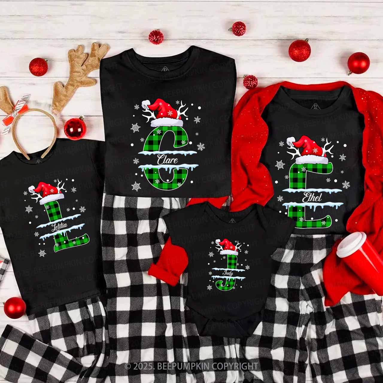 Personalized Christmas Green Plaid Snowflakes Name Family Matching T-Shirts Beepumpkin