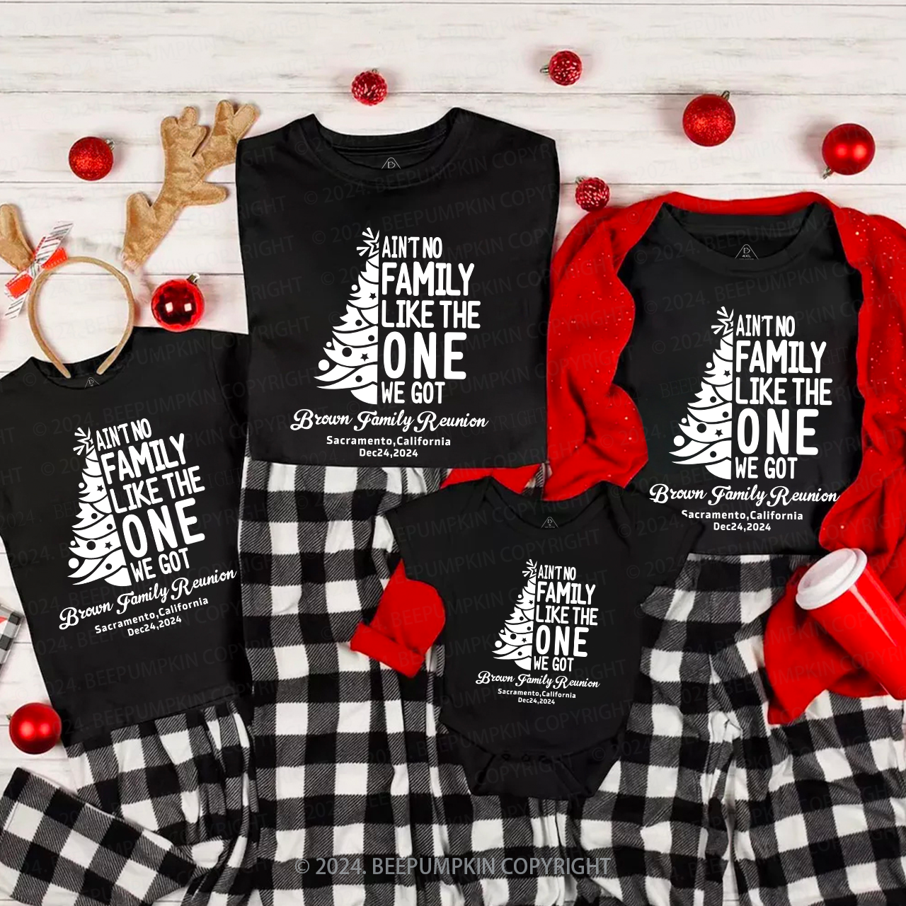Personalized Ain't No Family Like The One We Got Christmas Matching T-Shirts Beepumpkin