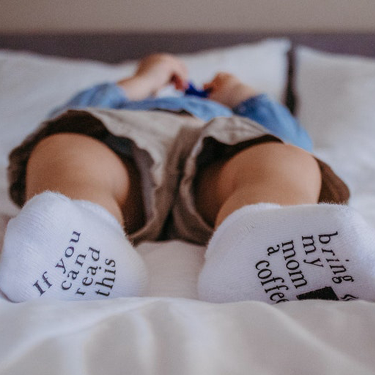 If You Can Read This Bring My Mom A Coffee Gifts For Mom