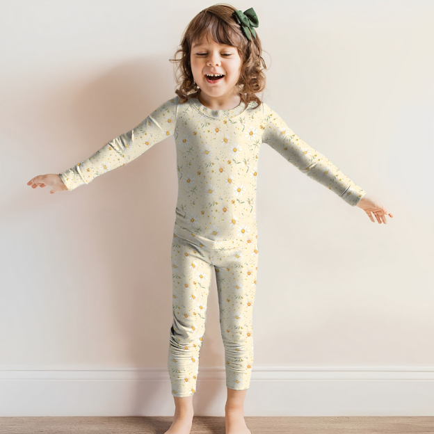 Cute Daisy Bees Two-Piece Pajama Set For Kids