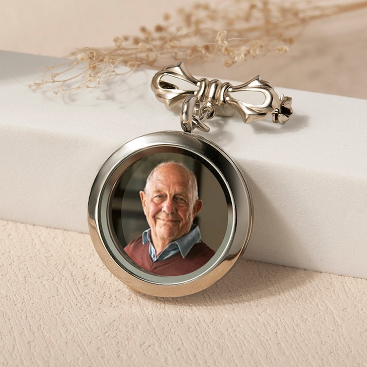 Graduation Memorial Photo Pin