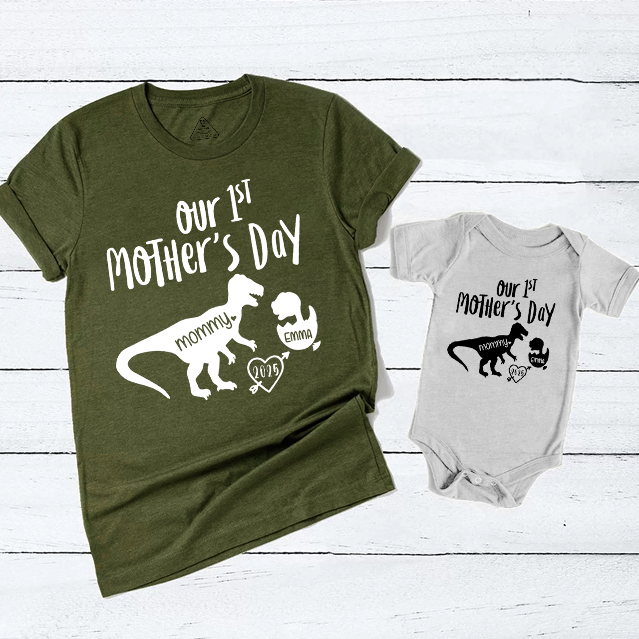 Personalized Name Dinosaur Mom&Me Matching Tees