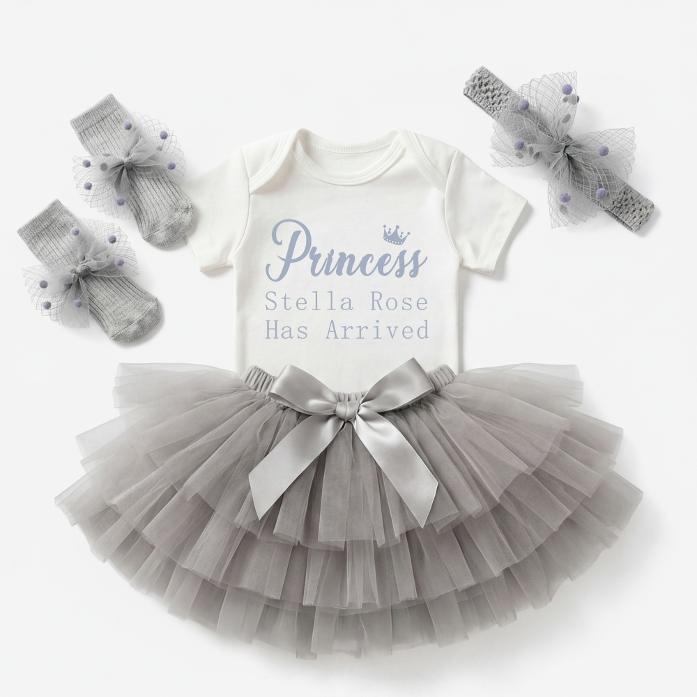 3 Pieces Personalized Baby Girl New Born Sets (Princess xxx Has Arrived)