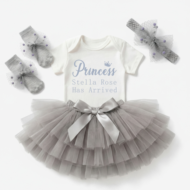 3 Pieces Personalized Baby Girl New Born Sets (Princess xxx Has Arrived)