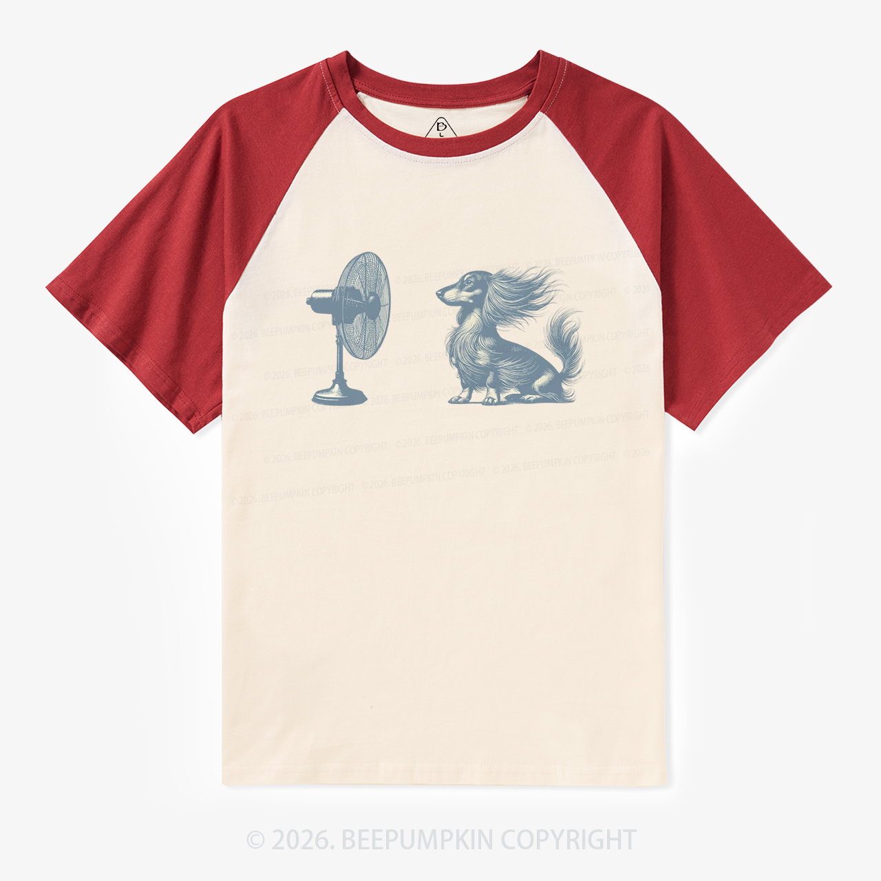 Dachshund Dog with Fan Vintage Raglan T-shirt