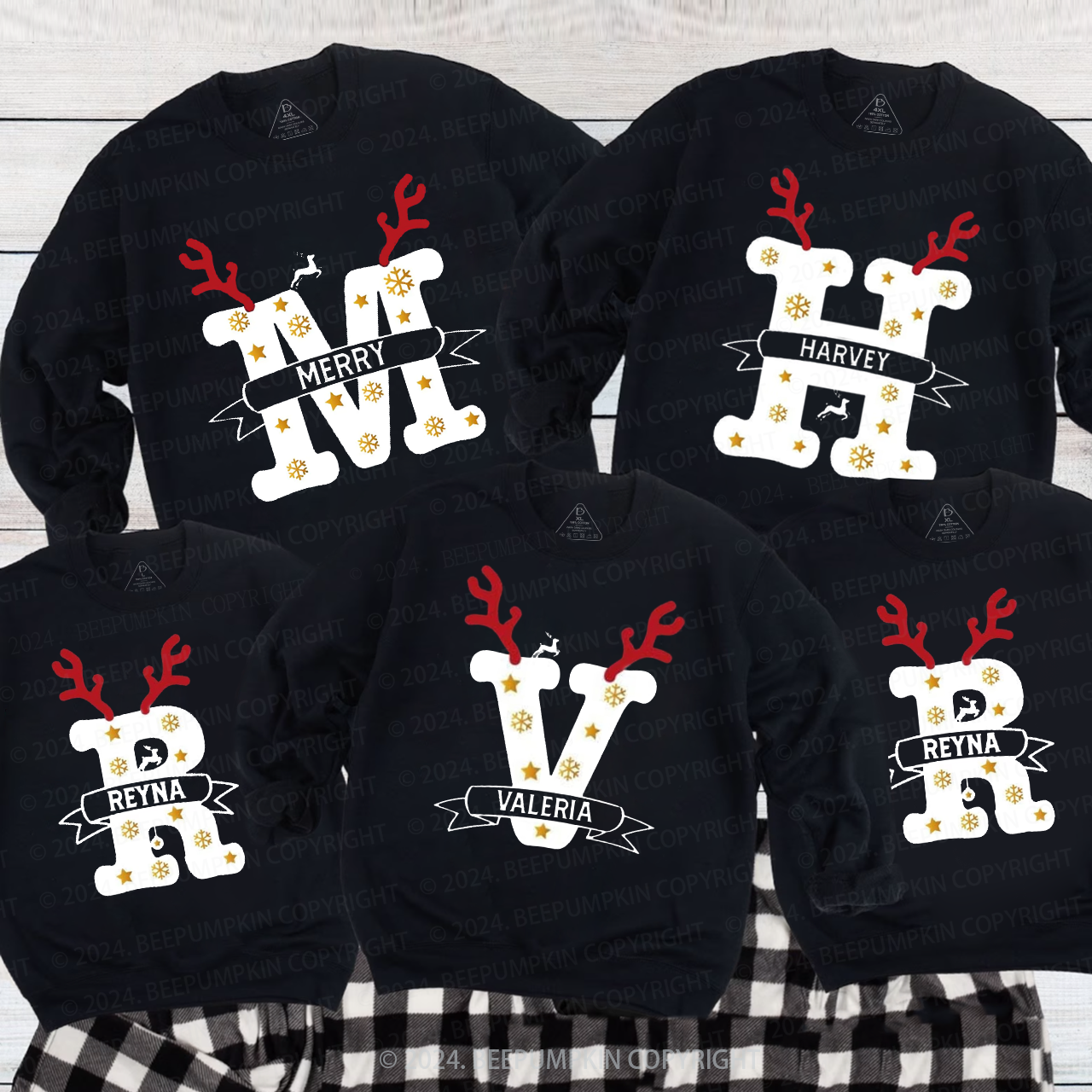Personalized Antlers And Golden Snowflakes Family Matching Sweatshirt Beepumpkin
