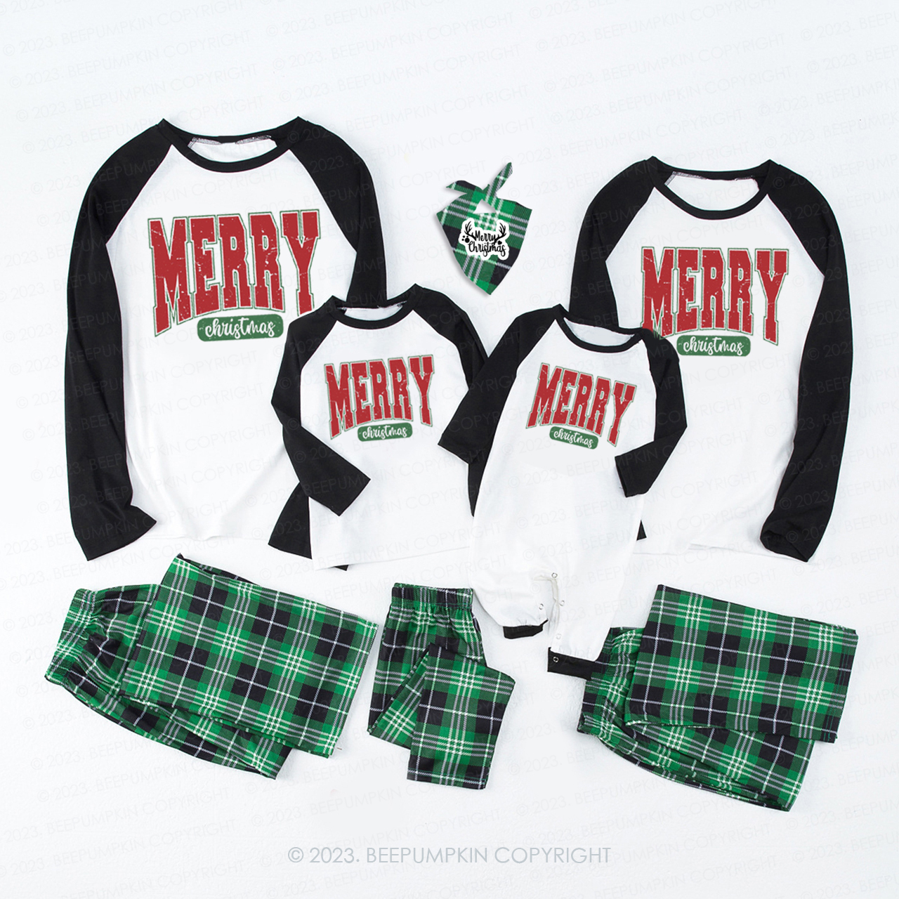 Merry Christmas Classic Family Matching Pajamas Beepumpkin