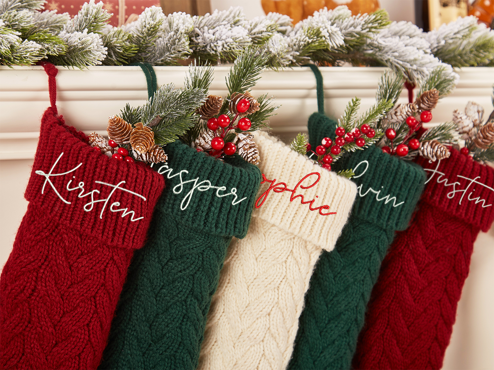 Personalized 4 Colors Knit Christmas Family Stocking
