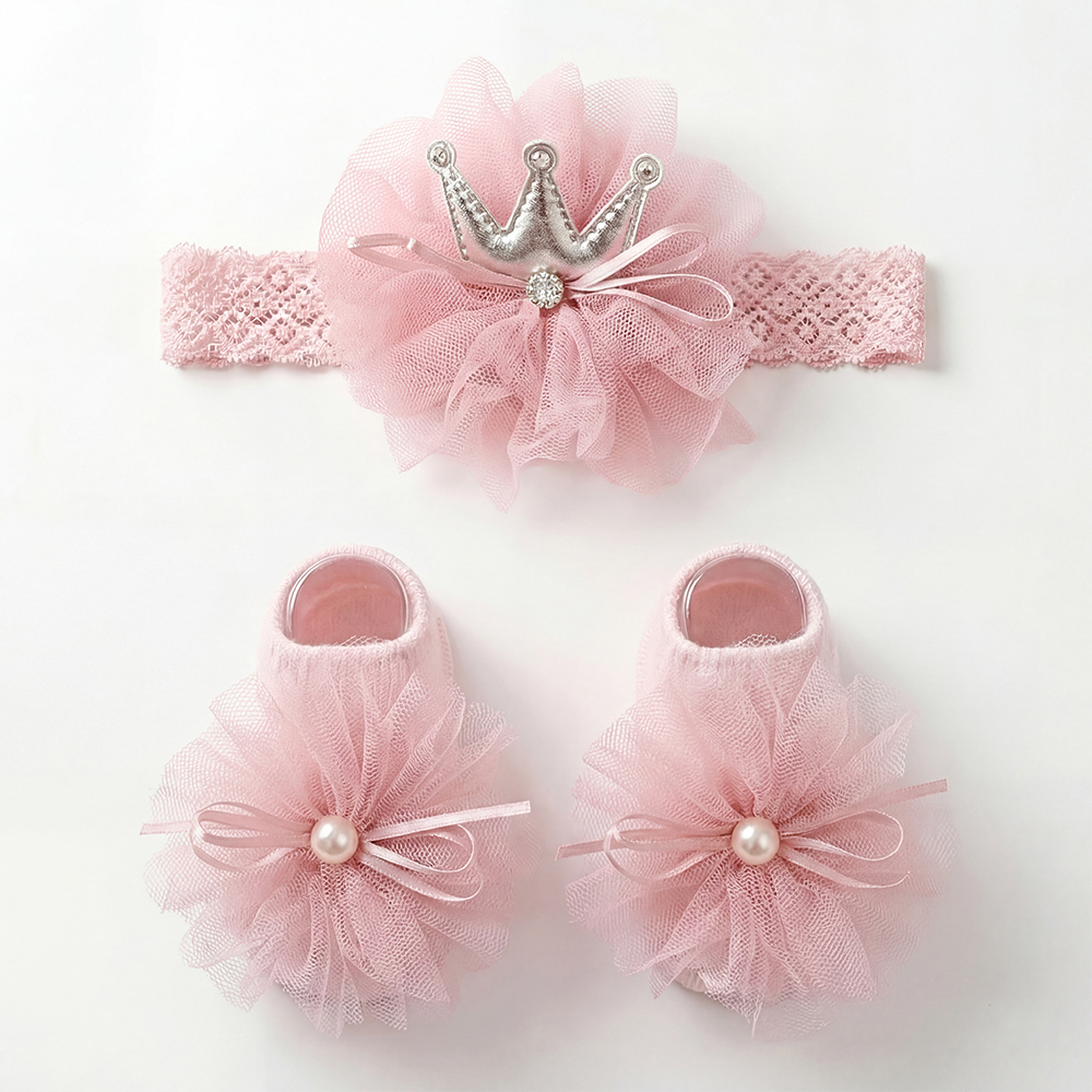 3 Pieces Personalized Baby Girl New Born Sets (Princess xxx Has Arrived)