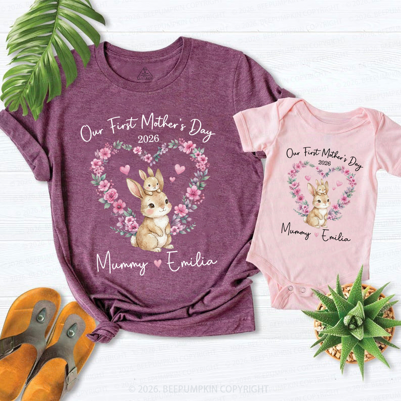 Personalized Cute Rabbit Heart Wreath Mom&Me Matching T-Shirts
