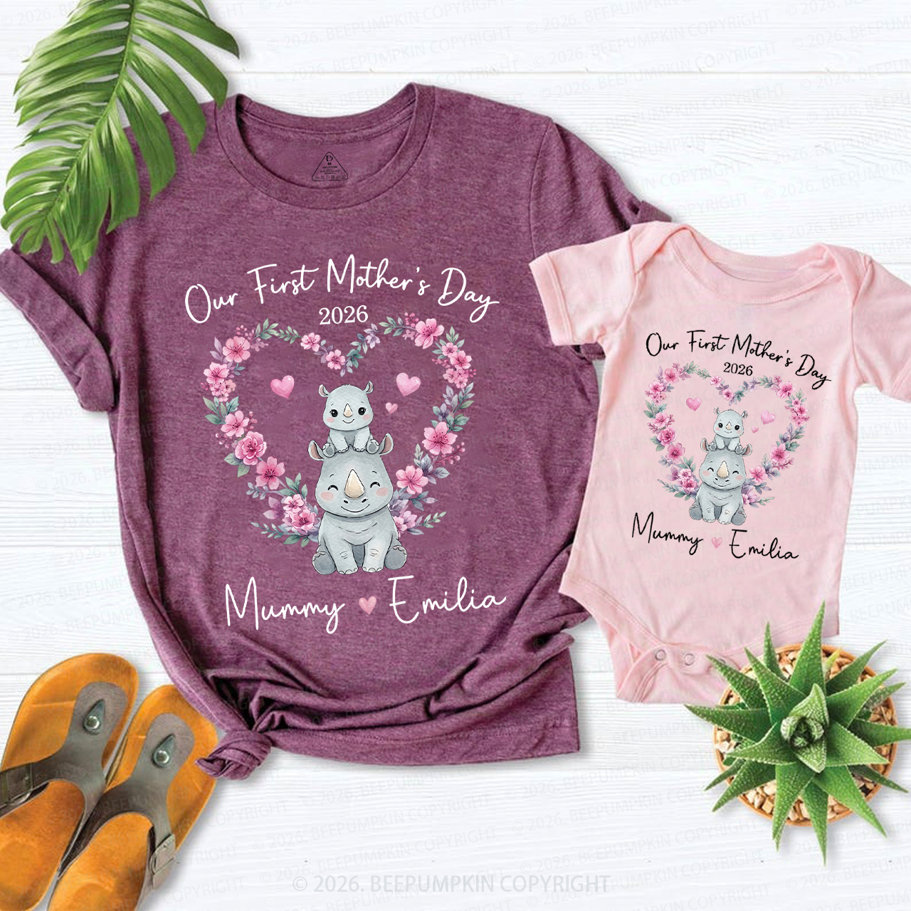 Personalized Cute Rhino Heart Wreath Mom&Me Matching T-Shirts