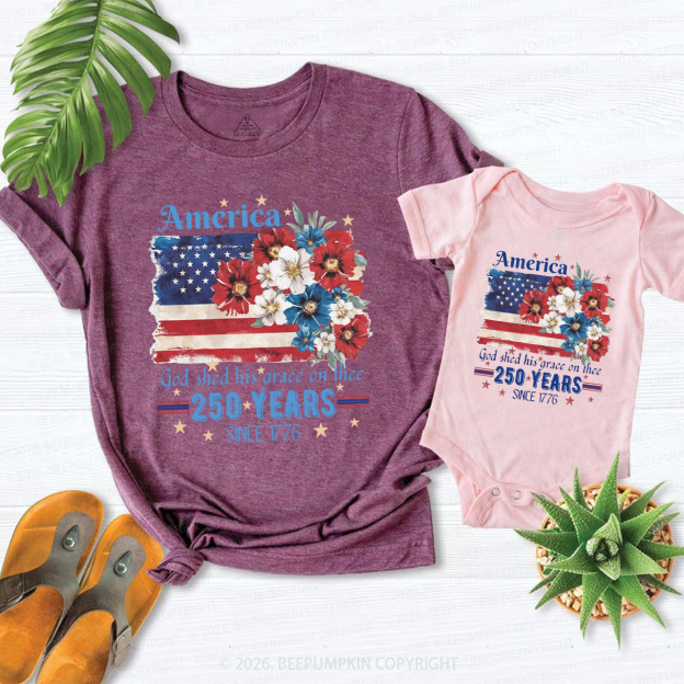 America 250 Years Flag Floral Mom&Me Matching T-Shirts