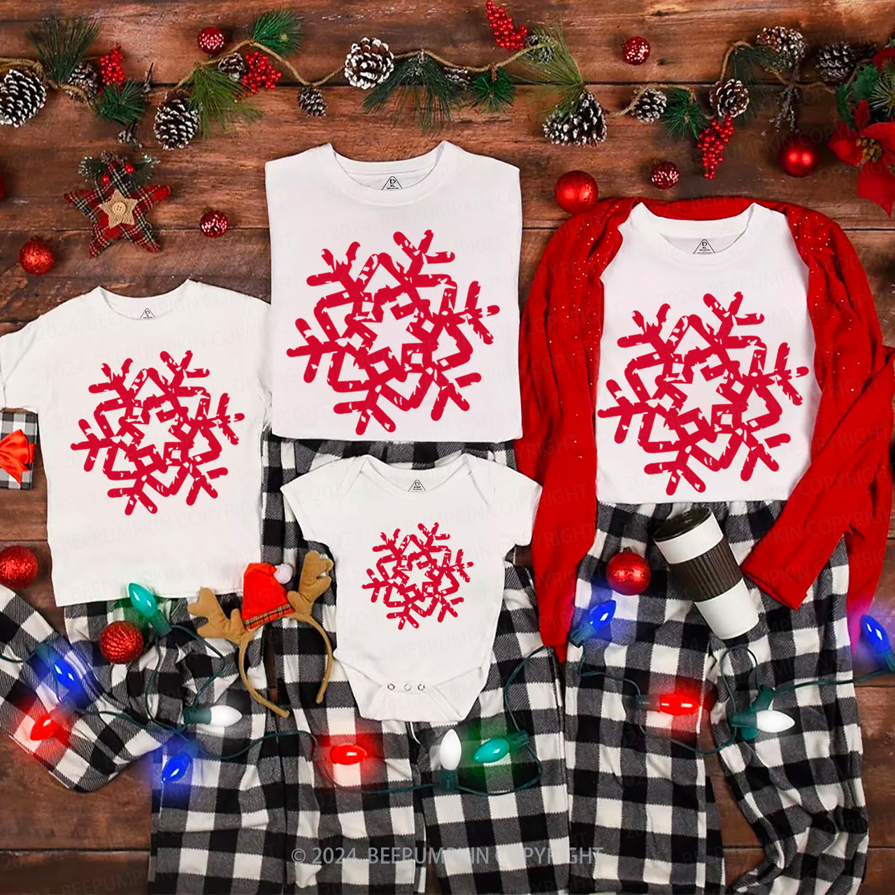 Snowflake Christmas Family Matching T-Shirts Beepumpkin