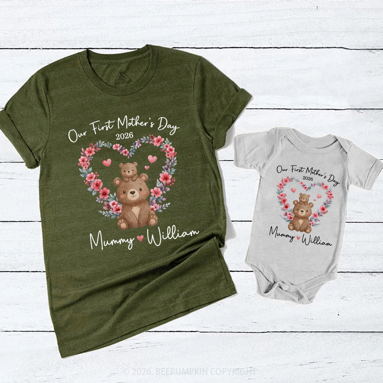 Personalized Cute Bear Heart Wreath Mom&Me Matching T-Shirts