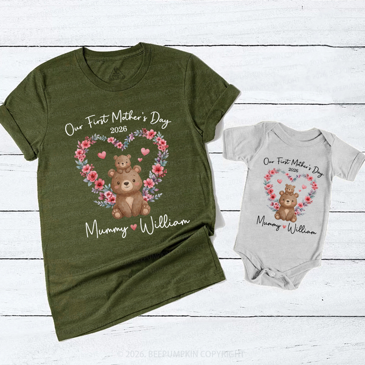 Personalized Cute Bear Heart Wreath Mom&Me Matching T-Shirts