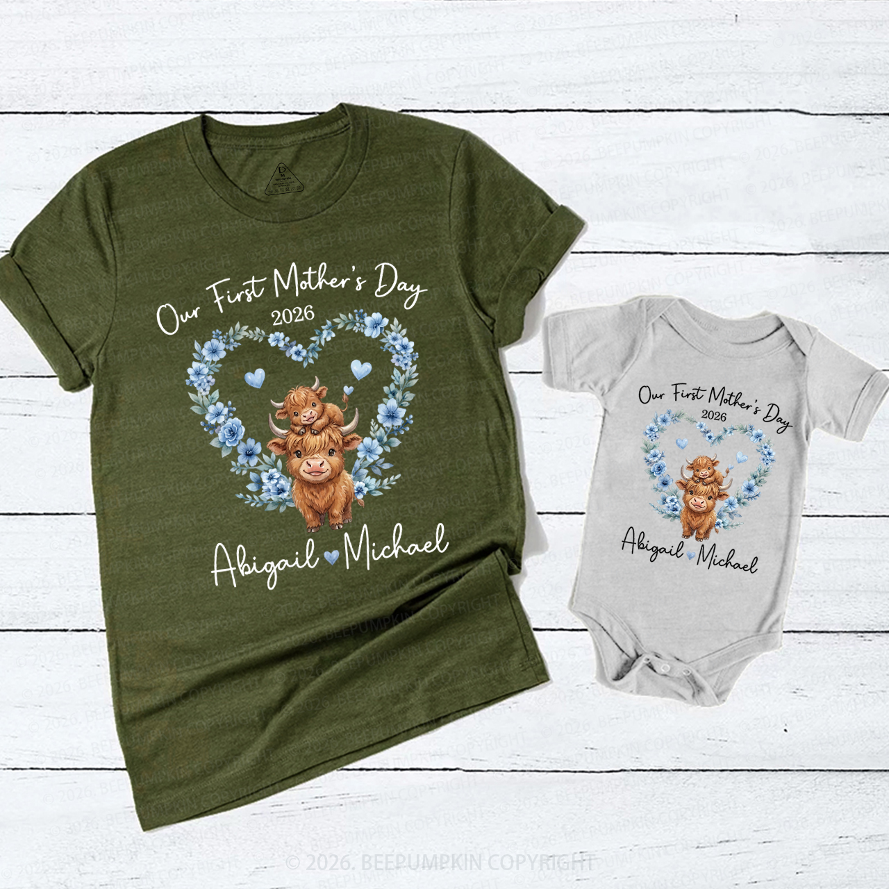 Personalized Highland Cow Heart Wreath Mom&Me Matching T-Shirts