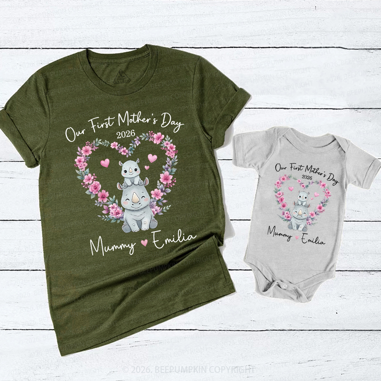 Personalized Cute Rhino Heart Wreath Mom&Me Matching T-Shirts