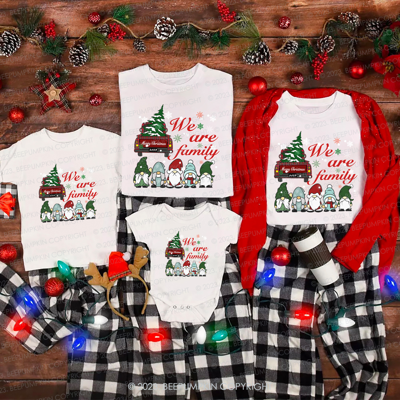 Five Dwarfs on Christmas Eve Family Matching Tees Beepumpkin
