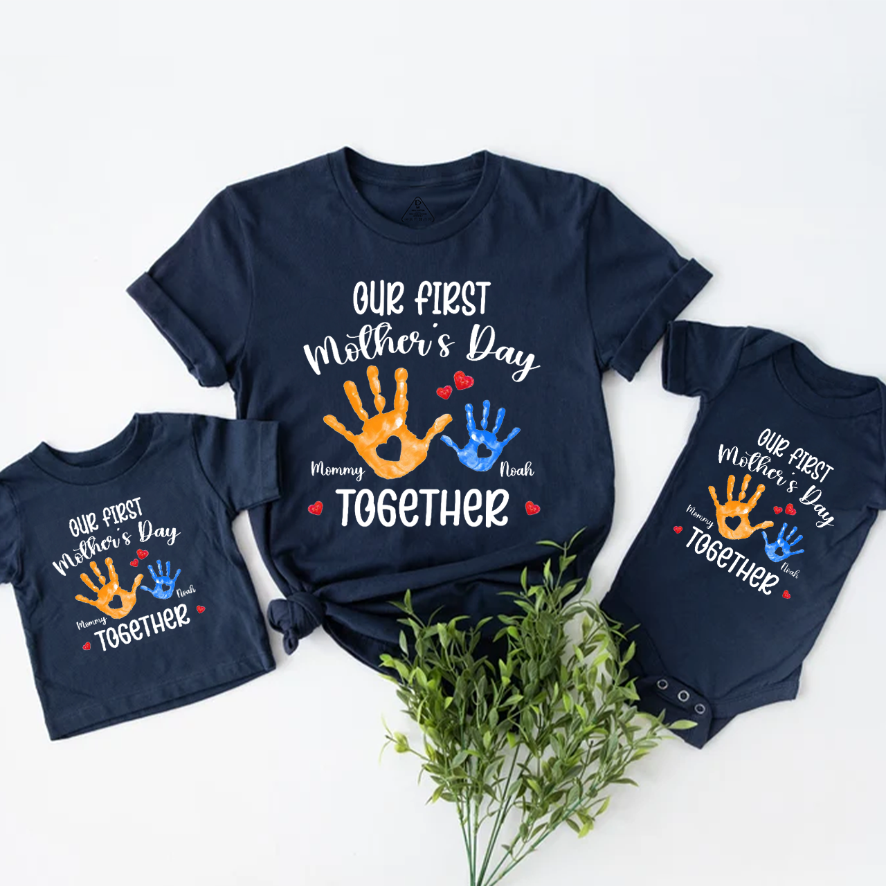Personalized Names Painting Hands Mom&Me Matching Tees