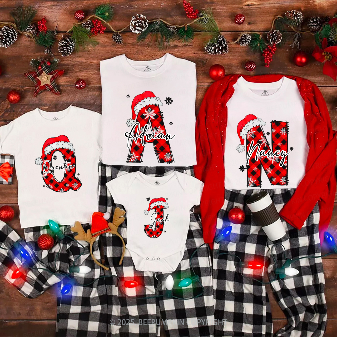Personalized Santa Style Alphabet Christmas Family Matching T-Shirts Beepumpkin