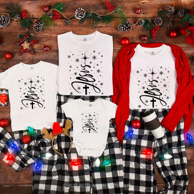 Jesus Christmas Tree Family Matching T-Shirts Beepumpkin