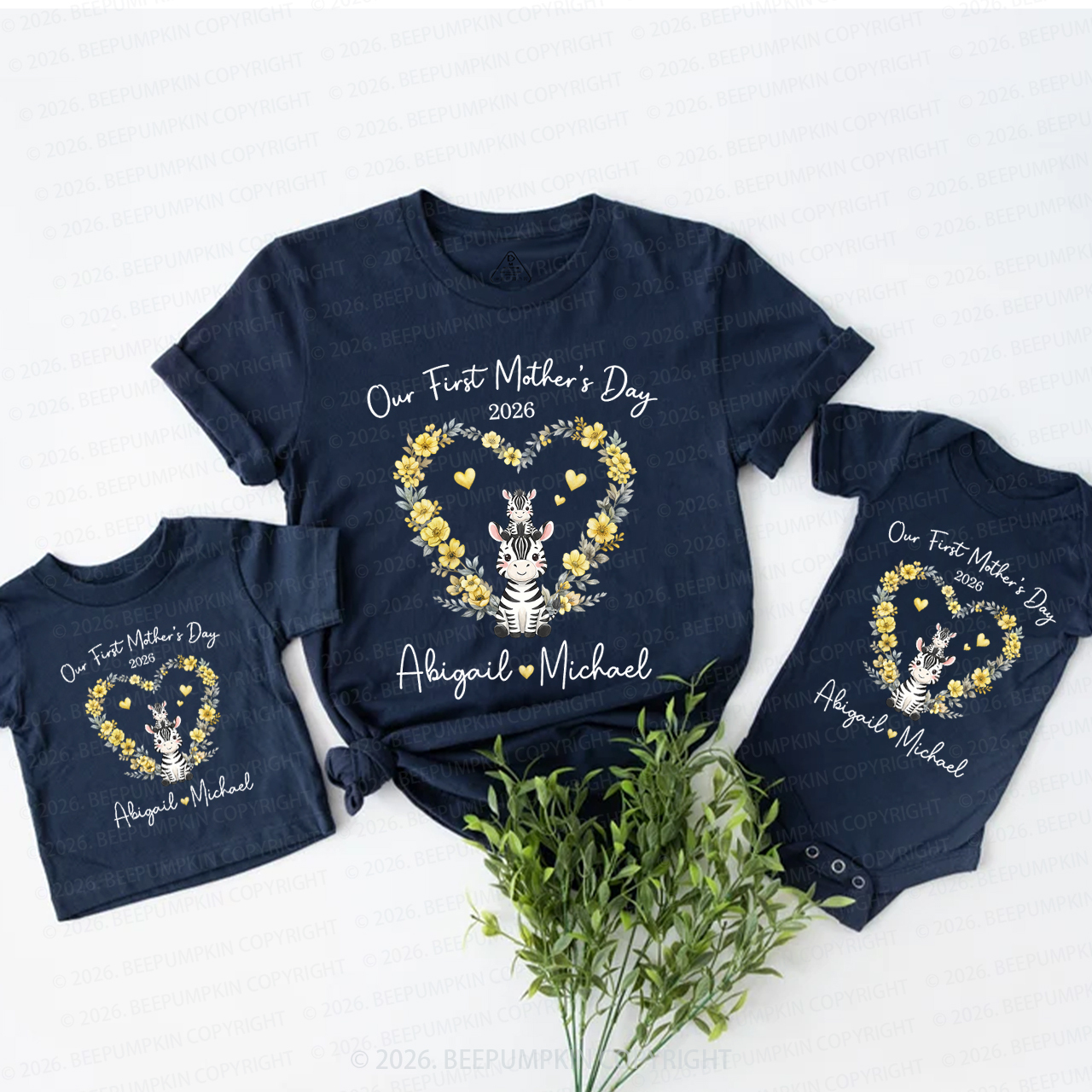 Personalized Cute Zebra Heart Wreath Mom&Me Matching T-Shirts