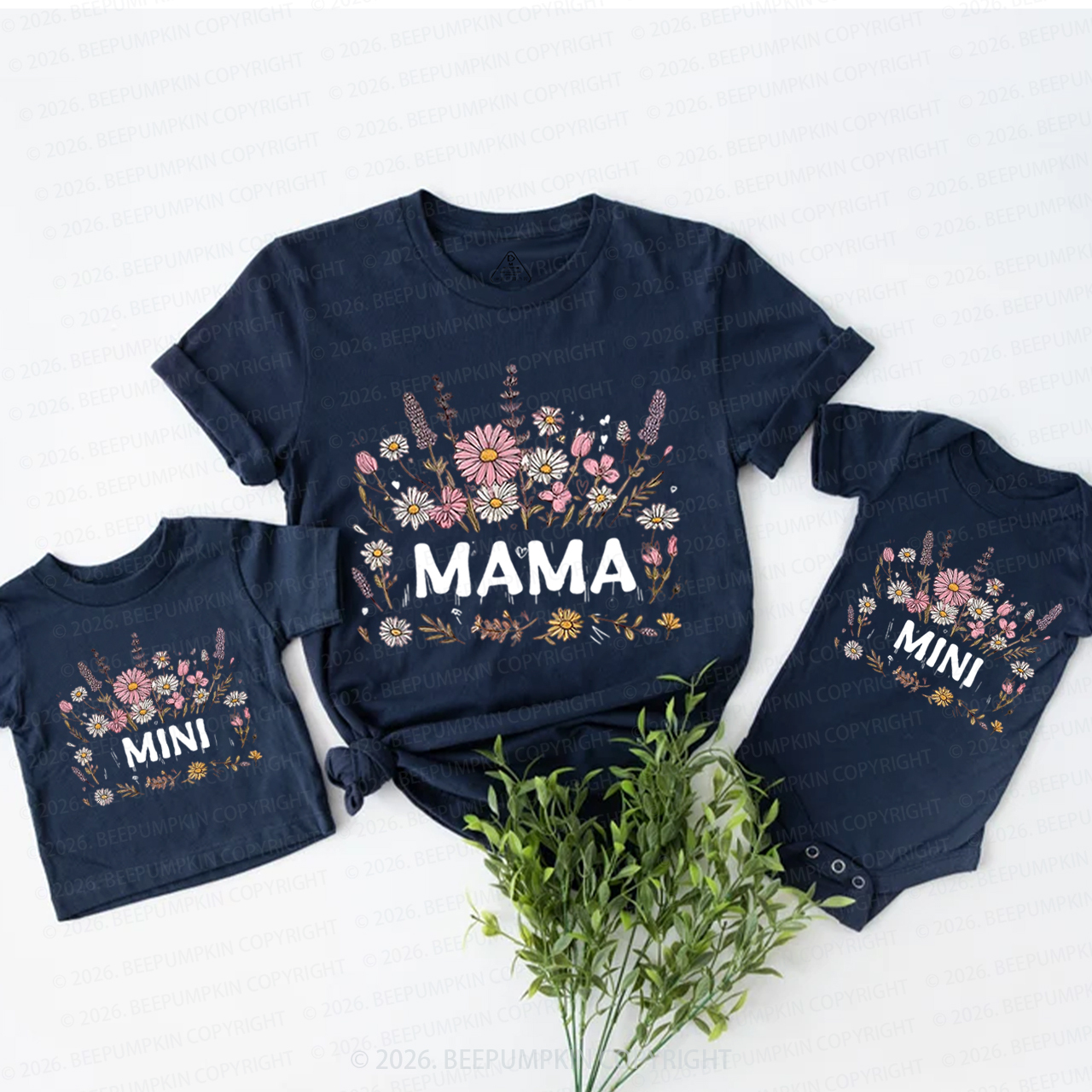 Cute Mama Mini with Floral Mom&Me Matching T-Shirts