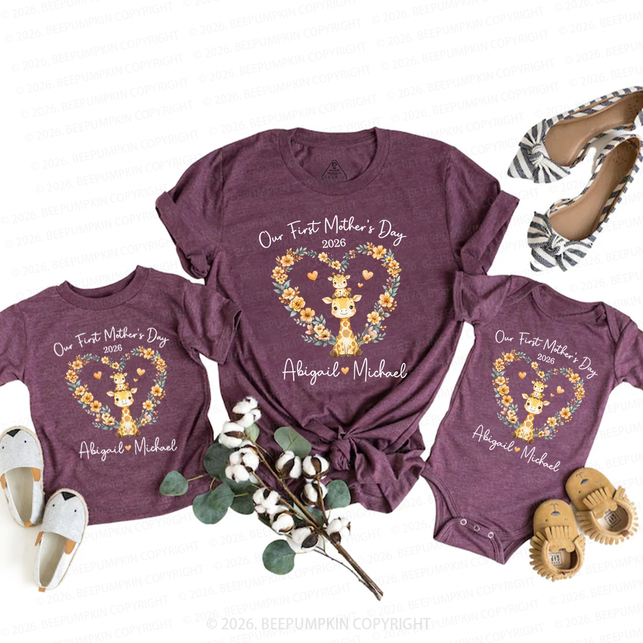 Personalized Cute Giraffe Heart Wreath Mom&Me Matching T-Shirts