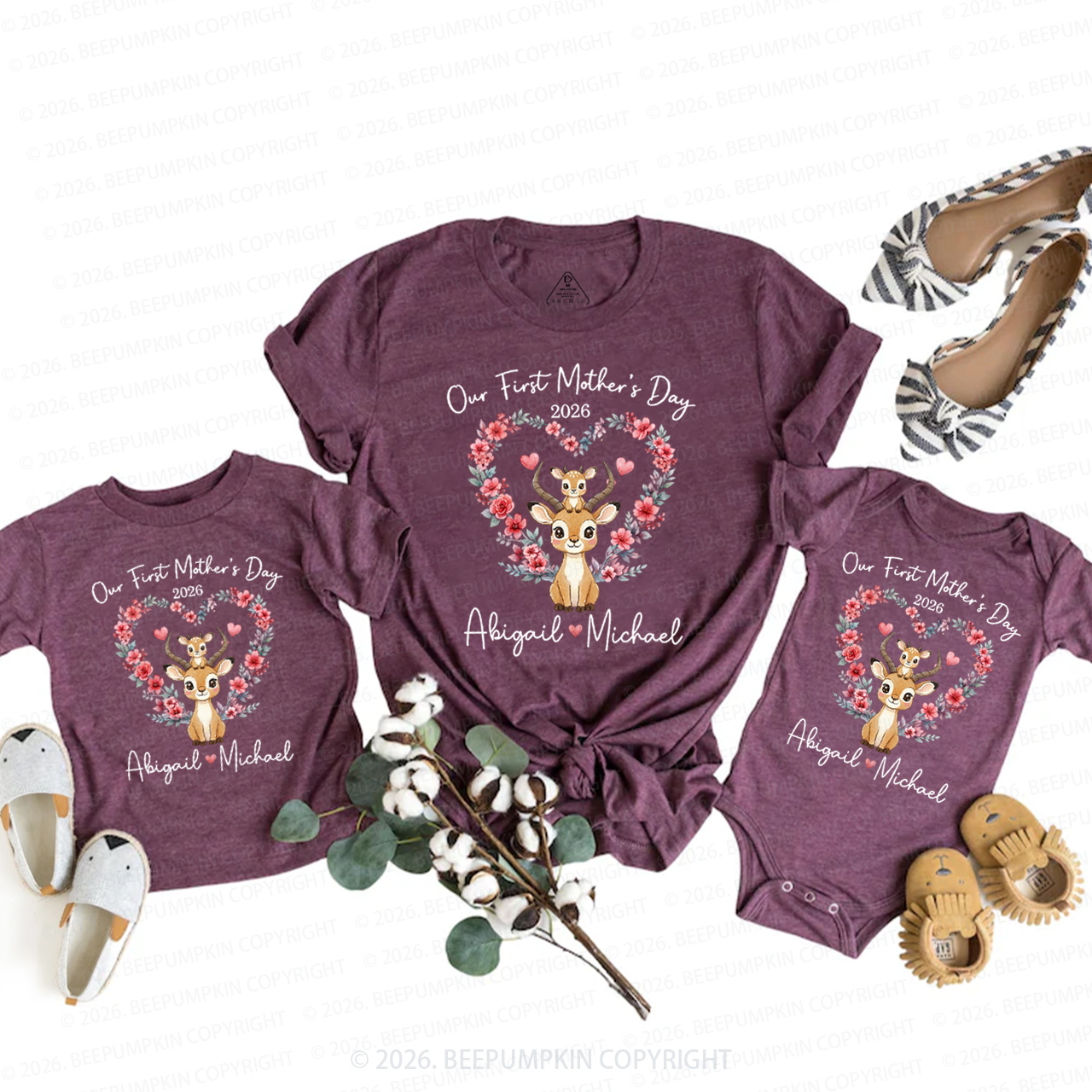 Personalized Cute Sika Deer Heart Wreath Mom&Me Matching T-Shirts