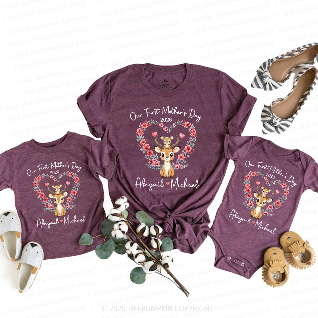 Personalized Cute Sika Deer Heart Wreath Mom&Me Matching T-Shirts