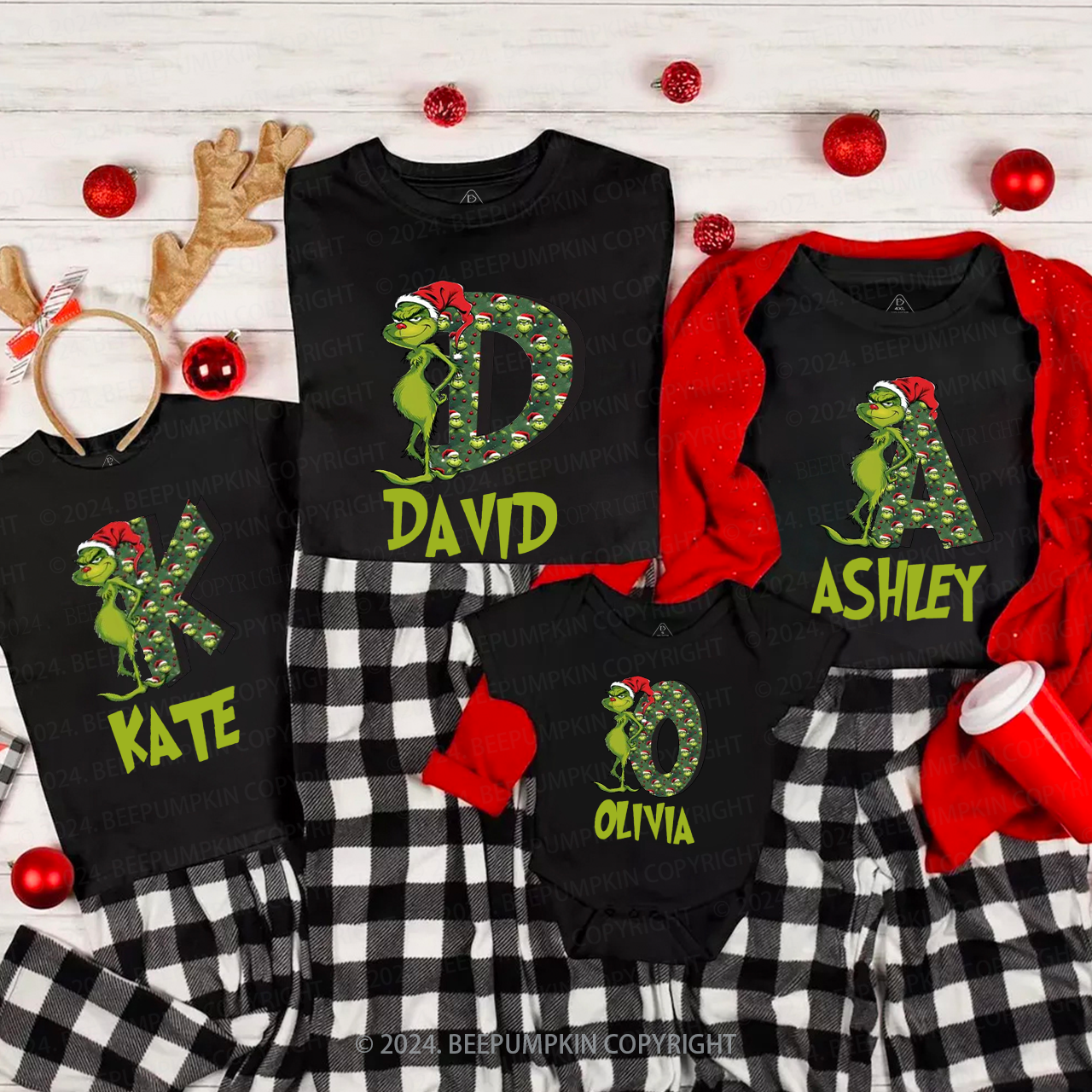 Personalized Print Alphabet Wall Family Matching T-Shirts Beepumpkin