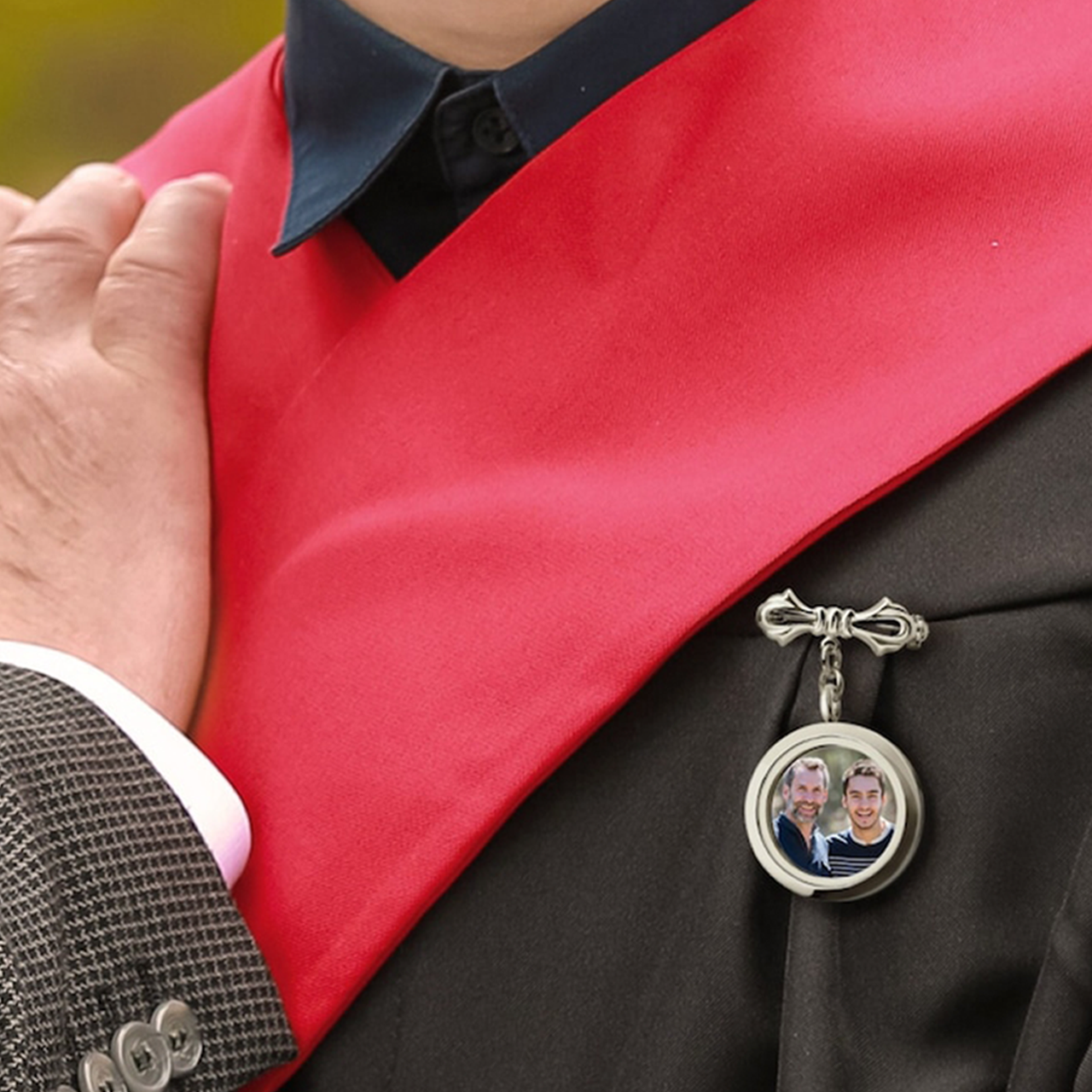 Graduation Memorial Photo Pin