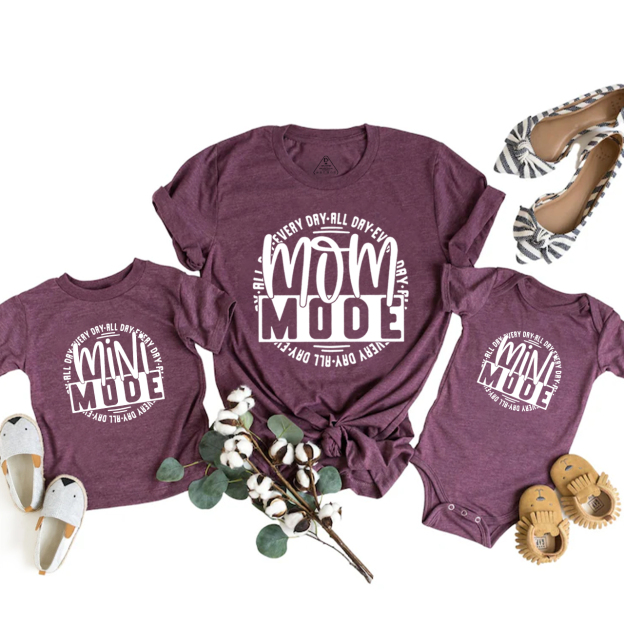 Mom And Mini Mode Matching Tees