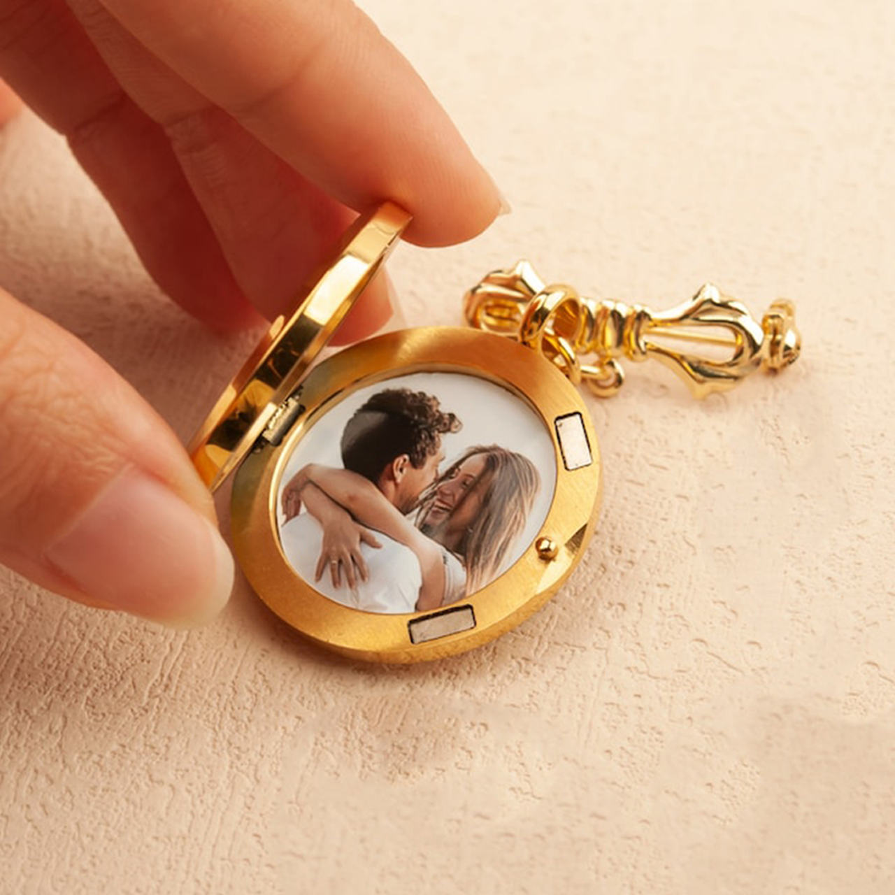 Graduation Memorial Photo Pin