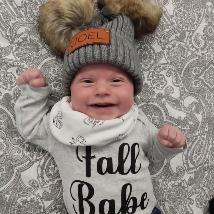 7 Colors Vegan Leather Patch Double PomPom Hat 