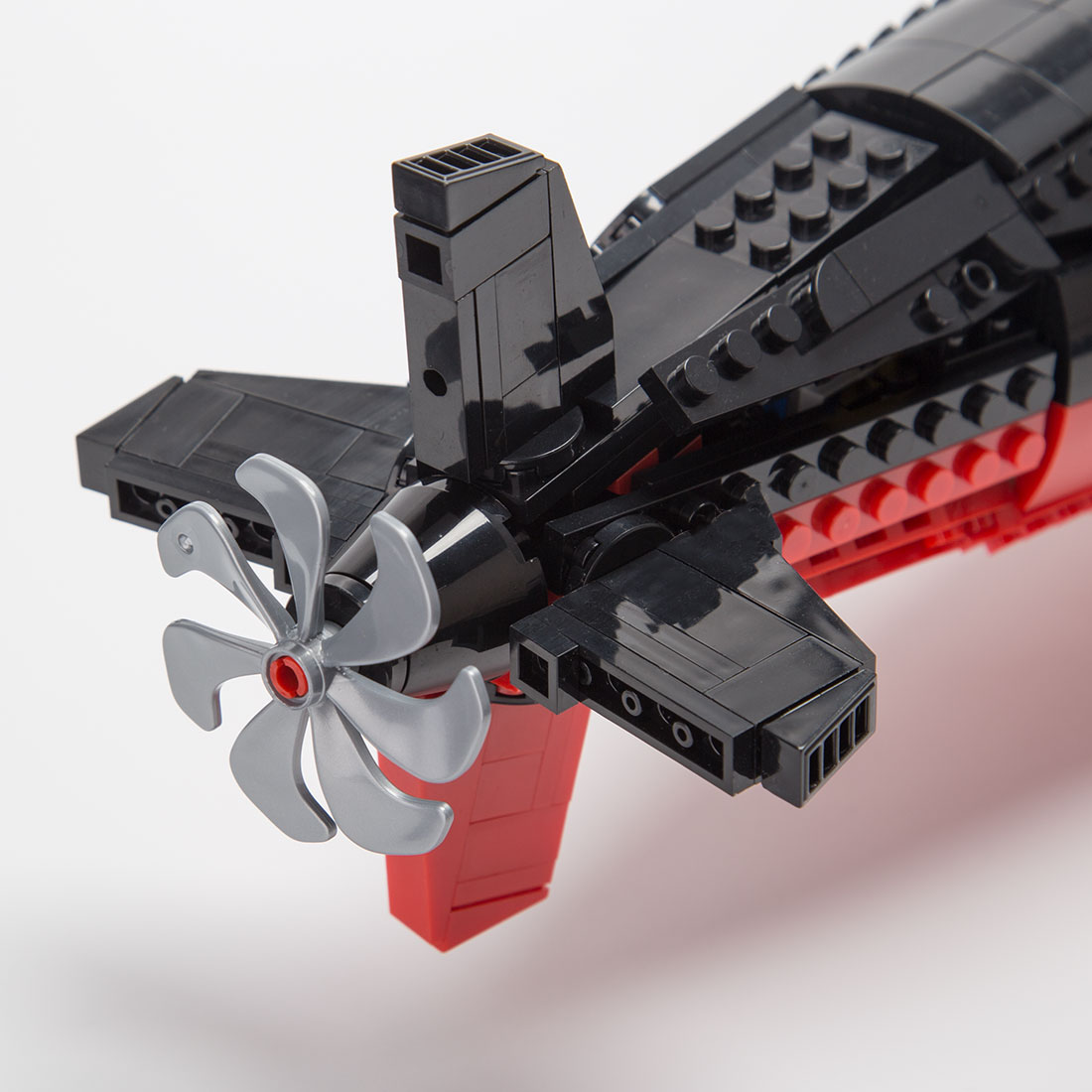 Mocsage 1/125 UCC Los Angeles-class Military Nuclear Submarine Model Building Blocks Set (2988PCS)