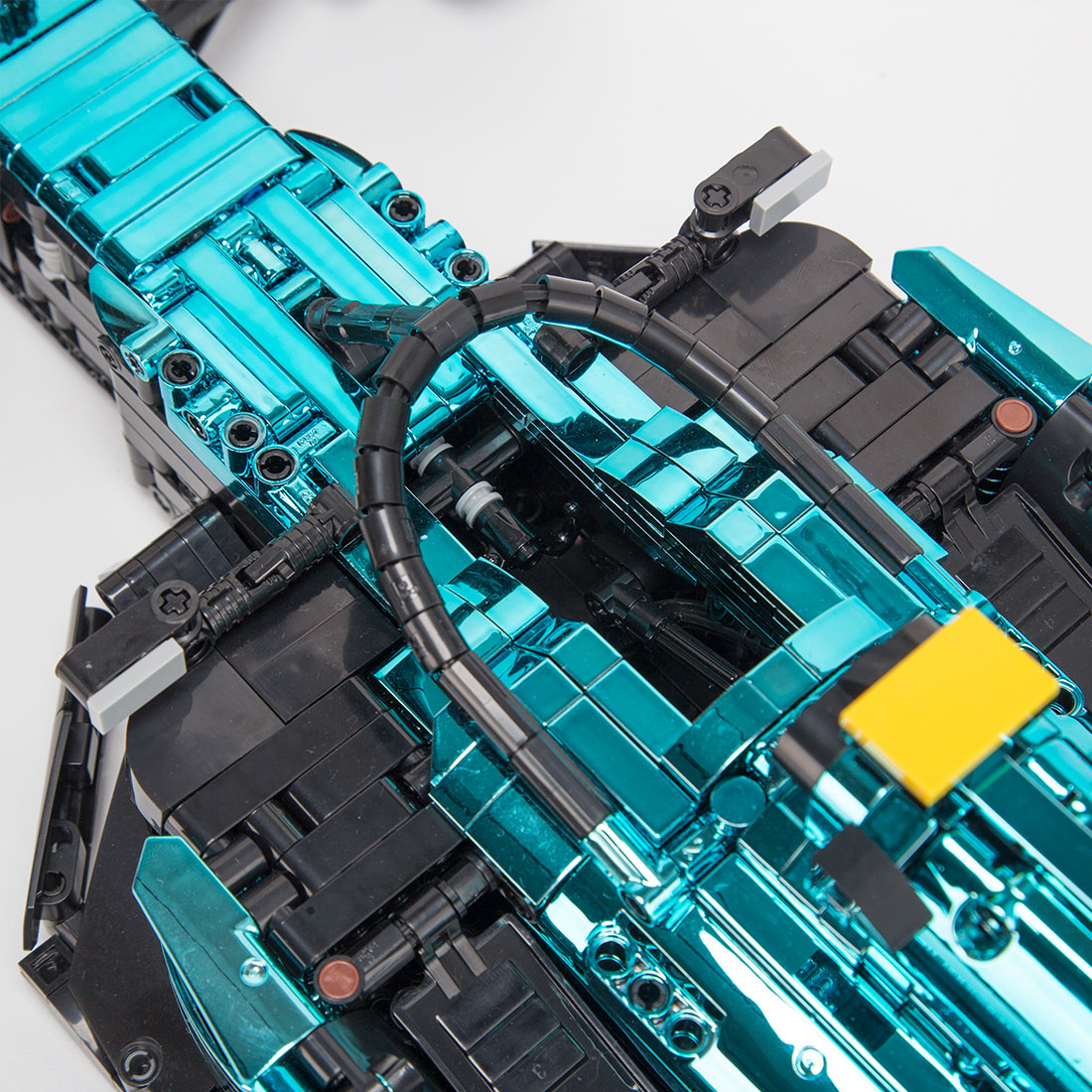 1/8 Scale AMR23 Sports Car Tech Assembly Toy Building Blocks Set (2824PCS)