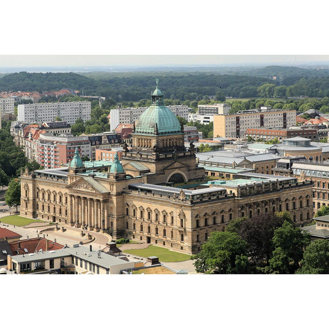 MOC-183234 German Federal Administrative Court Architecture Scene DIY Assembly Toy Building Block Set (2150PCS)