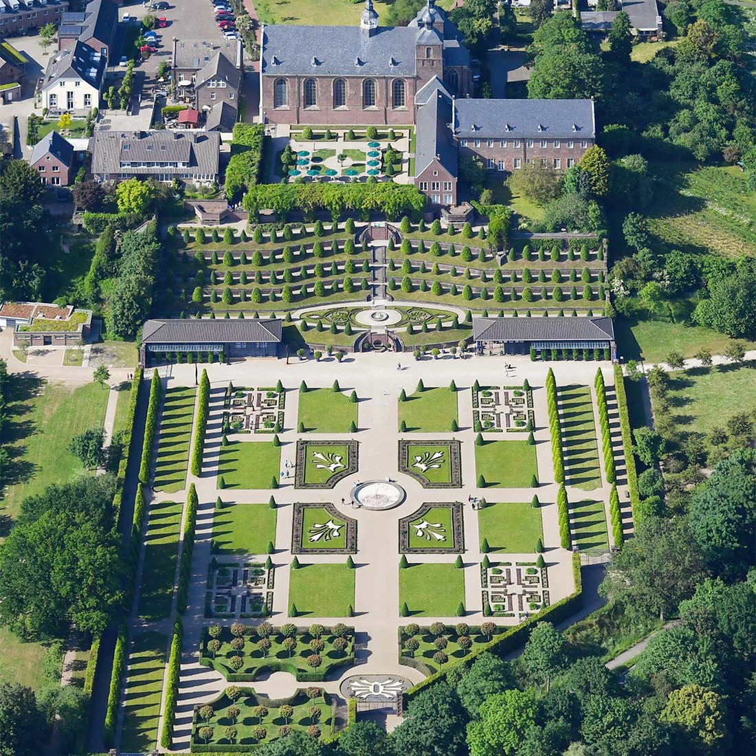 MOC-180195 Germany Monastery in Kamplintford Camp Abbey Architecture DIY Assembly Toy Building Block Set (1581PCS)