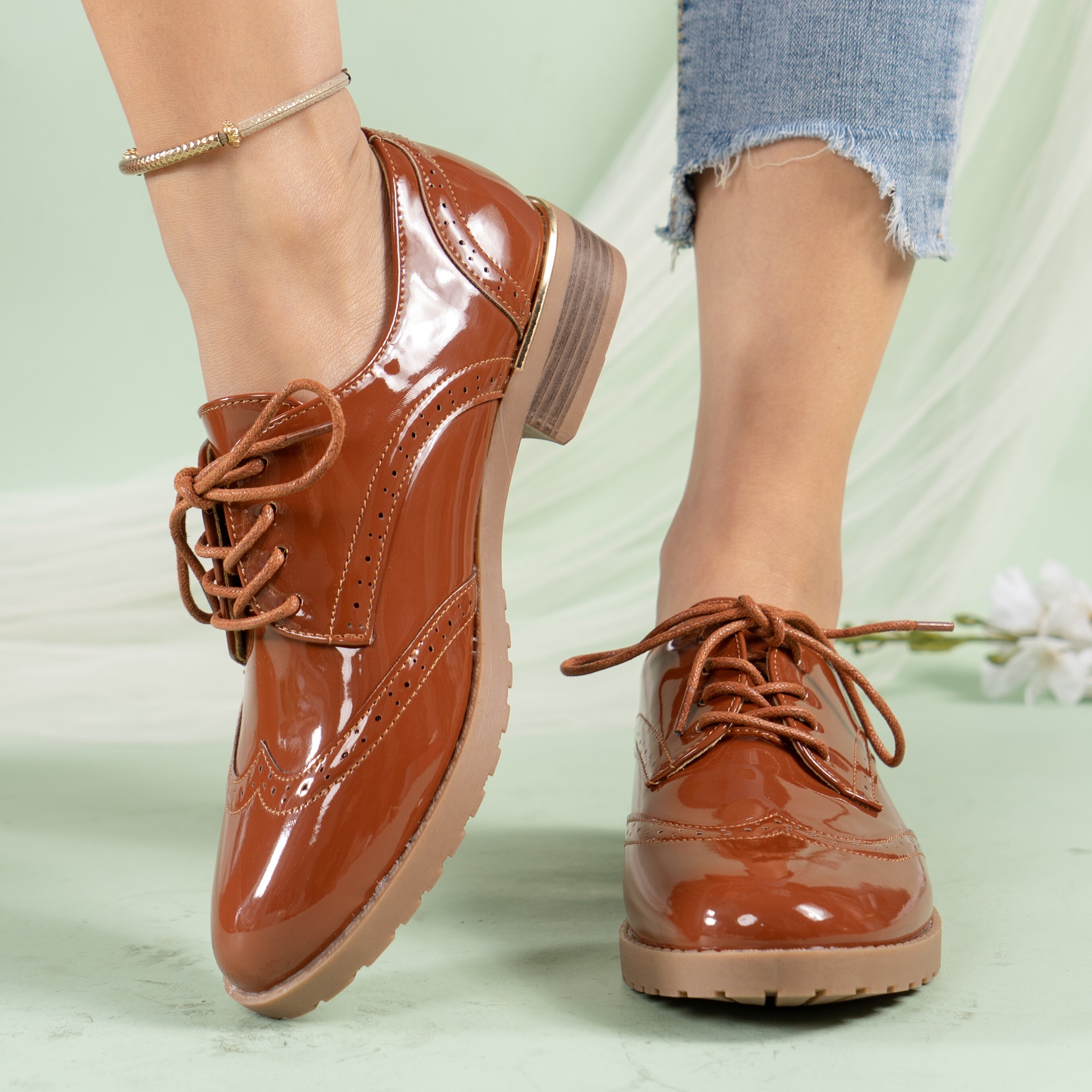 Brown Comfort Patent Lace-up Oxford Shoes