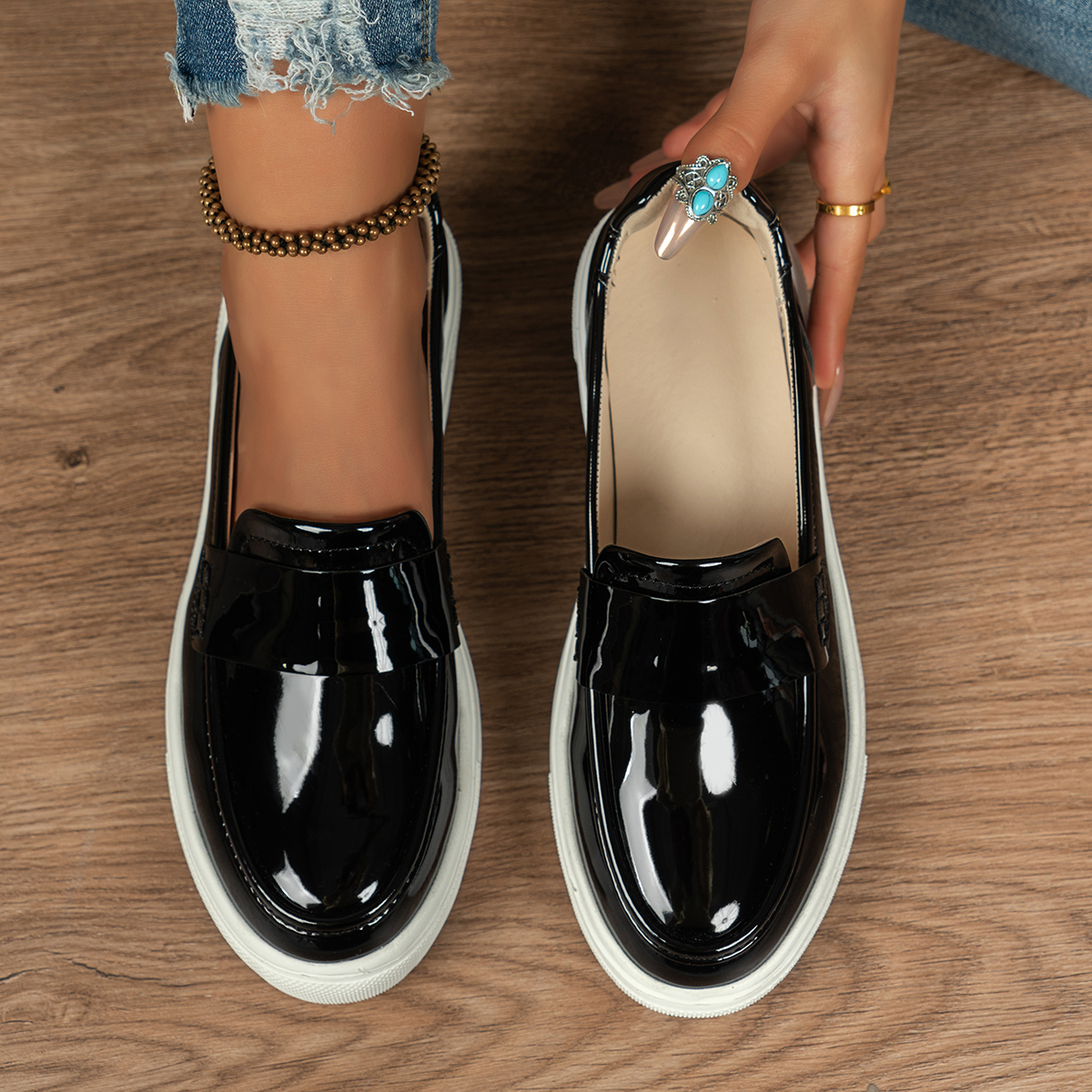 Women's Casual Glossy Comfort Loafers - 2 Colors Black and White