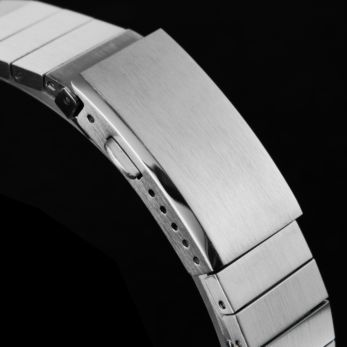 Bandoleer Bracelet for A168 & F-105W Series Modding Kits